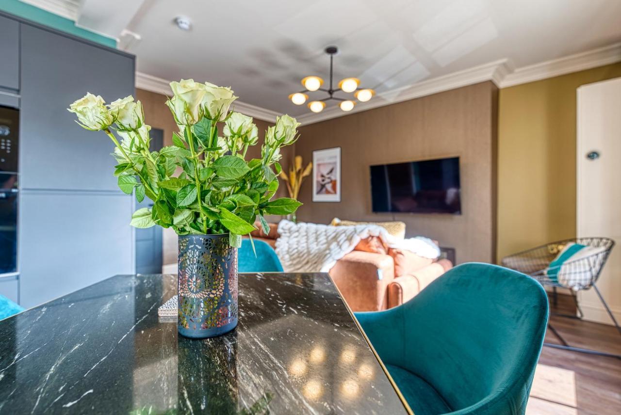 Casa Del Artista - Luxury Apartments, Whitby Eksteriør bilde
