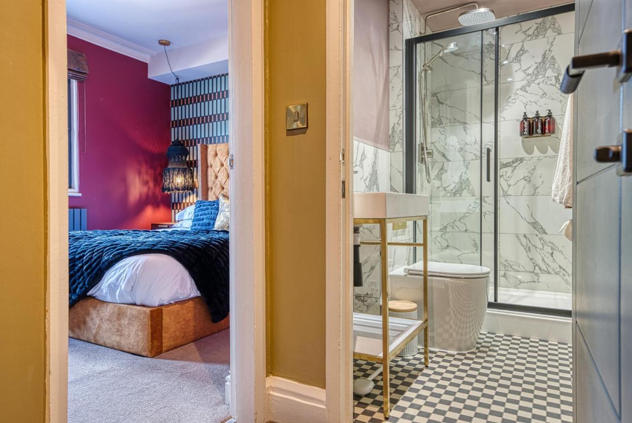 Casa Del Artista - Luxury Apartments, Whitby Eksteriør bilde