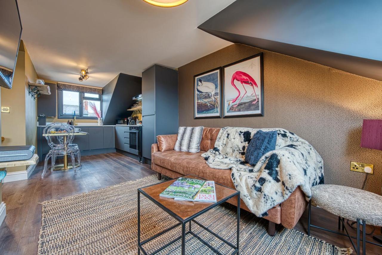 Casa Del Artista - Luxury Apartments, Whitby Eksteriør bilde