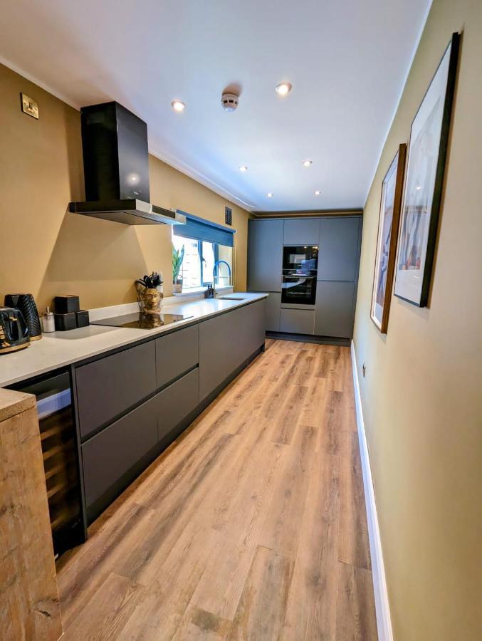 Casa Del Artista - Luxury Apartments, Whitby Eksteriør bilde
