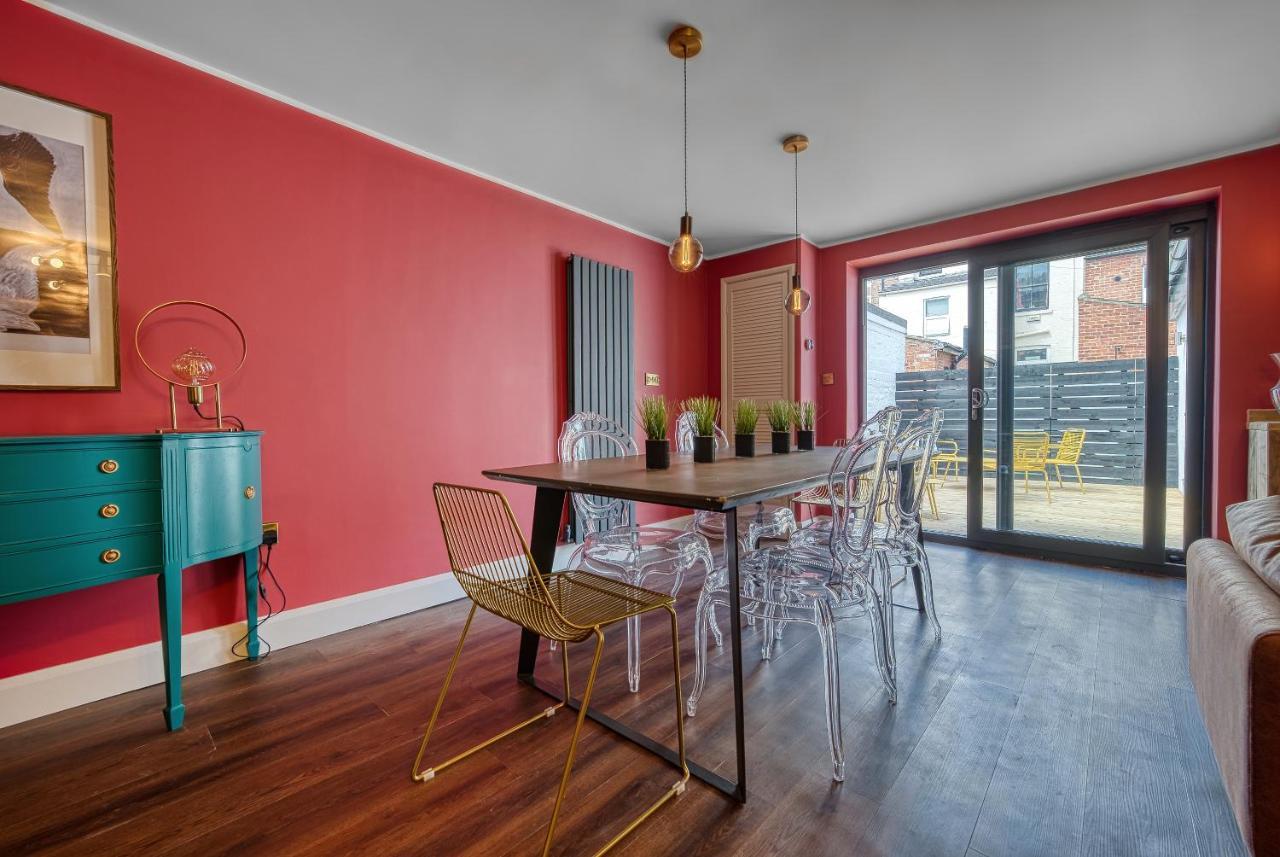 Casa Del Artista - Luxury Apartments, Whitby Eksteriør bilde