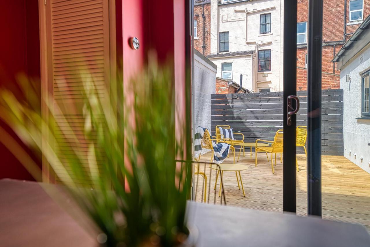 Casa Del Artista - Luxury Apartments, Whitby Eksteriør bilde